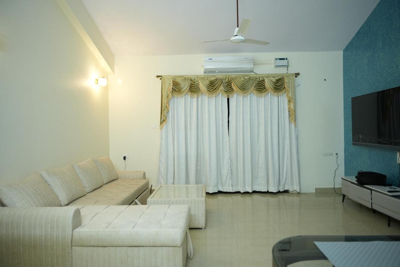 Shri Mahamaya Panaji Buitenkant foto